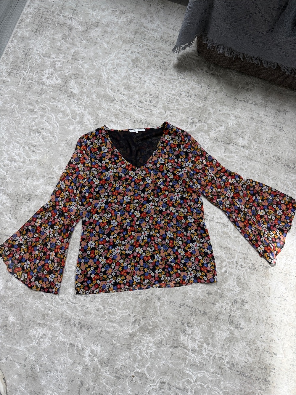 V-Neck Bell Sleeve Floral Blouse in Black Multi